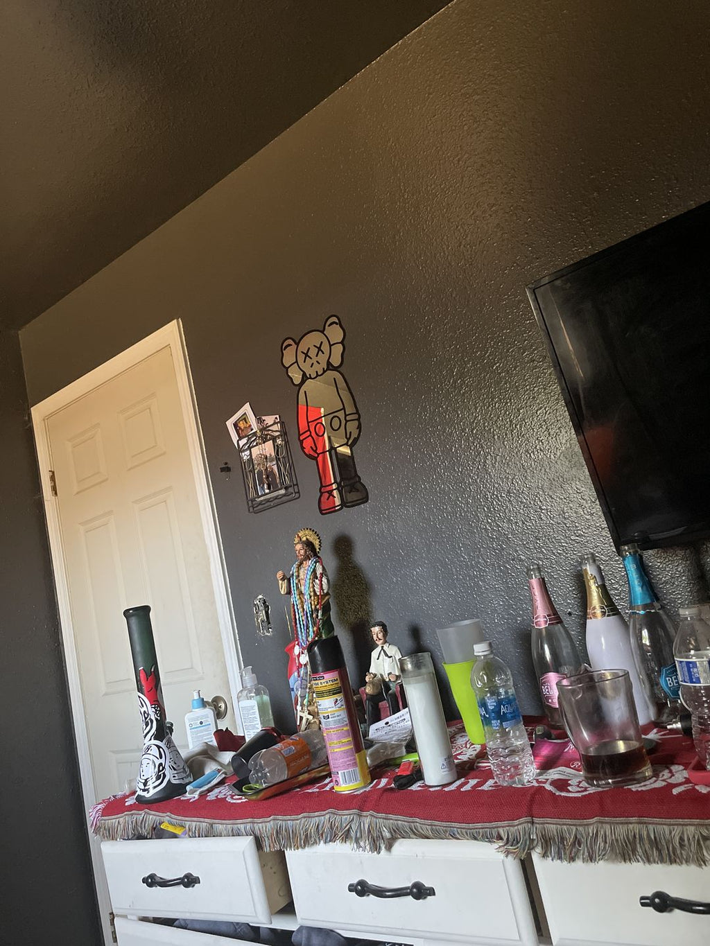 SPECCHIO KAWS COMPANION